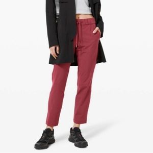 Lululemon on the fly 7/8 pants size 2
